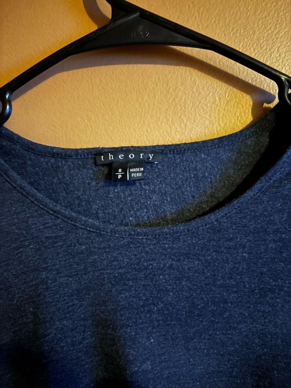 Theory Heathered Blue Long-Sleeve Layered Hem Tee - Picture 4 of 7